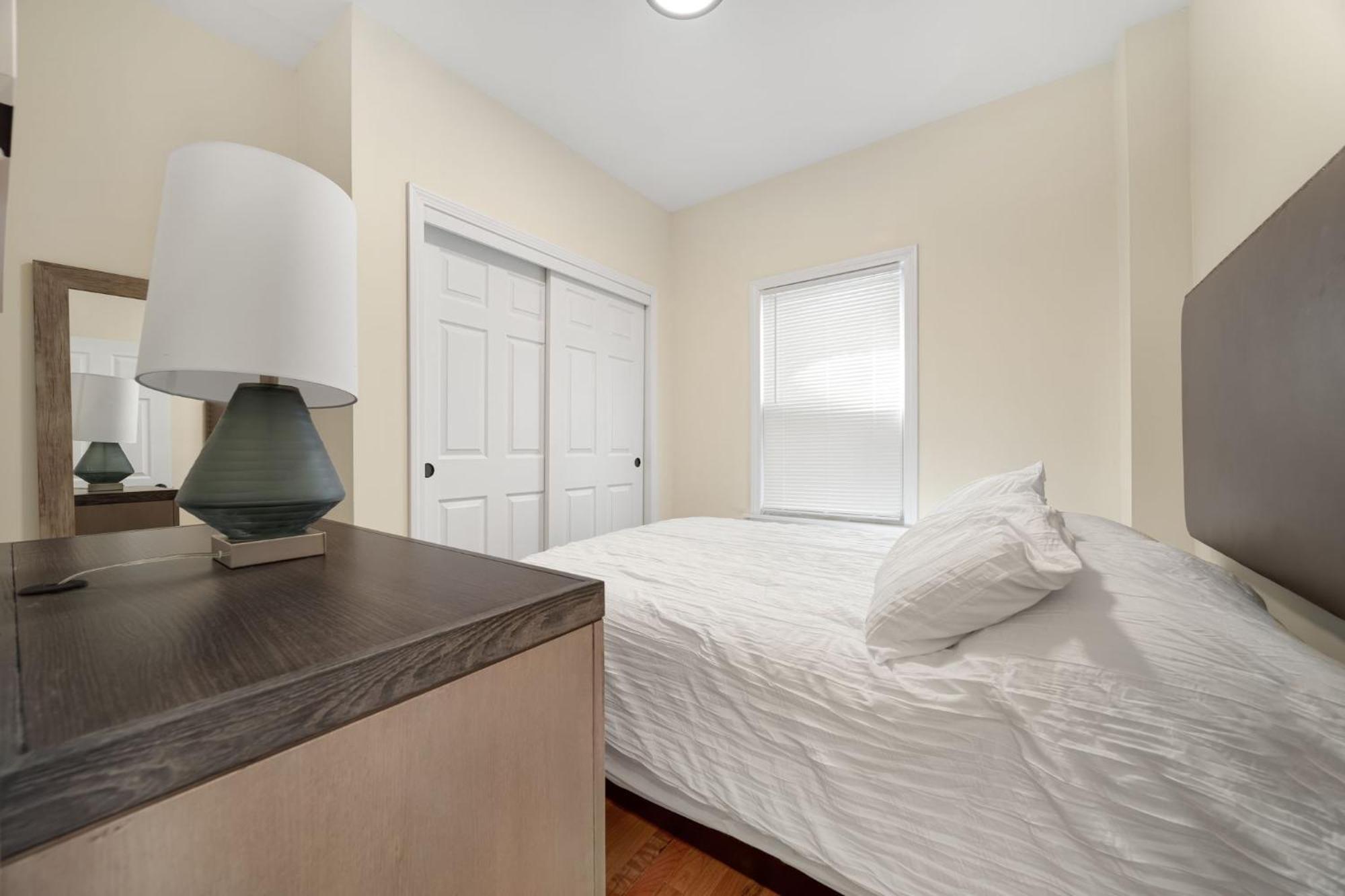 Newly Renovated 2Br1Ba Apt At The Boston City Exterior foto